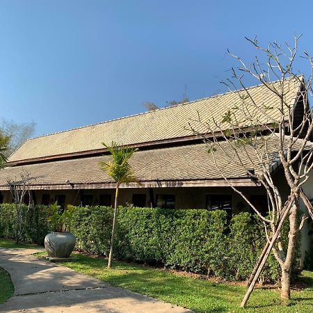 Lampang Resort Exterior photo